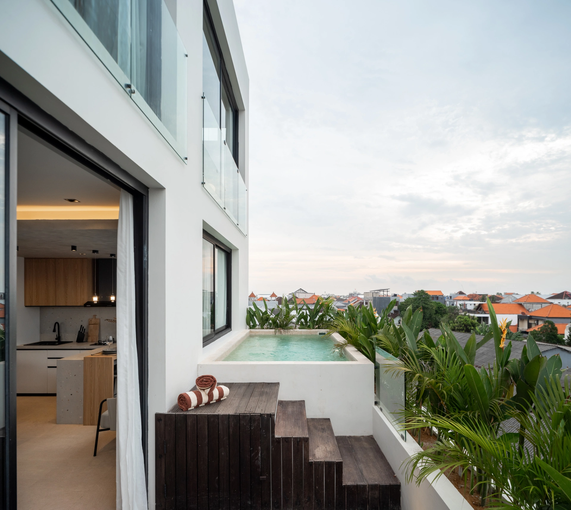 Berawa Luxury Marine Loft with Elevated Pool — image 1