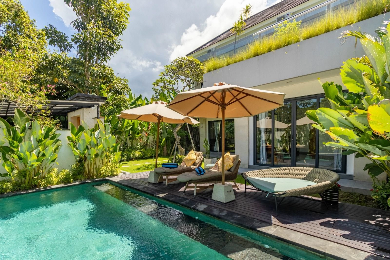 Villa For Rent 3 Bed In PererenanBadung Bali CR-4024
