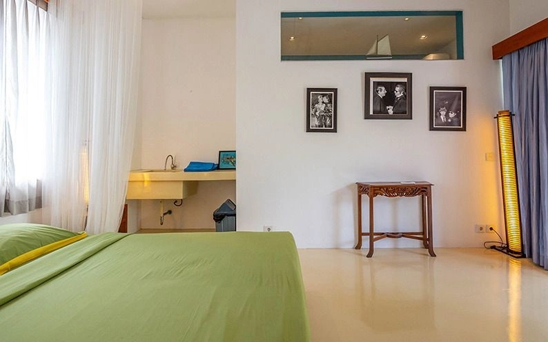 Villa For Rent 4 Bed In SeminyakBadung Bali CR-4025 — image 1
