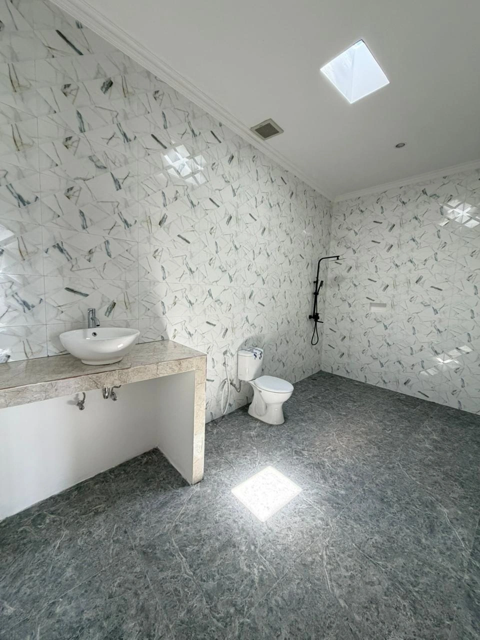 Villa For Rent 2 Bed In Umalas Kerobokan Bali TN-4026 — image 2