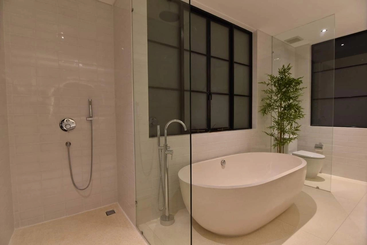 Villa For Rent 4 Bed In Bumbak Umalas Bali PO-4027 — image 1