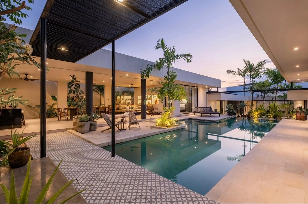 Villa For Rent 3 Bed In Umalas Kerobokan Bali PO-4028