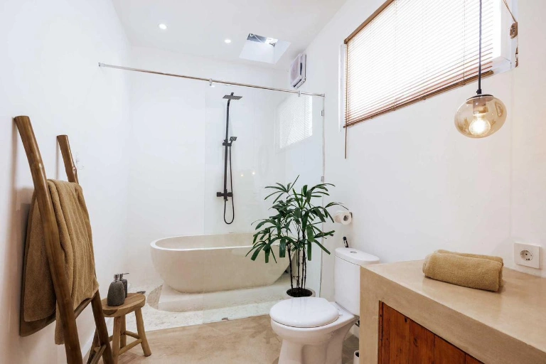 Villa For Rent 3 Bed In CangguBadung Bali PO-4030 — image 1