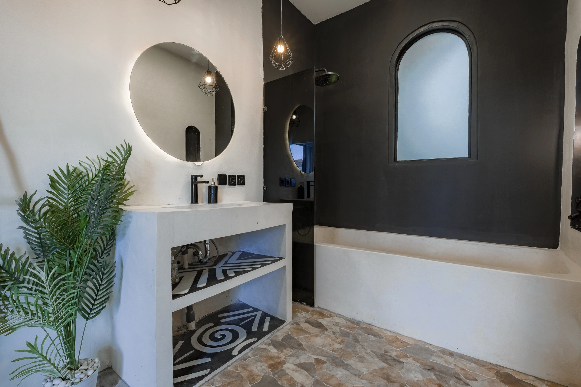 Stunning 2BR Villa w/ Rooftop & 2 Pools — image 4