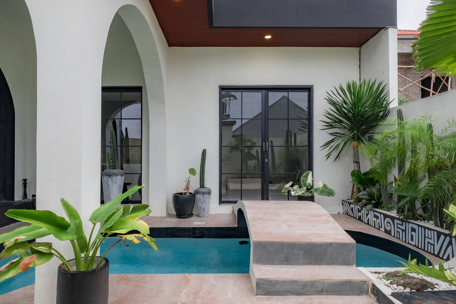 Stunning 2BR Villa w/ Rooftop & 2 Pools — image 1