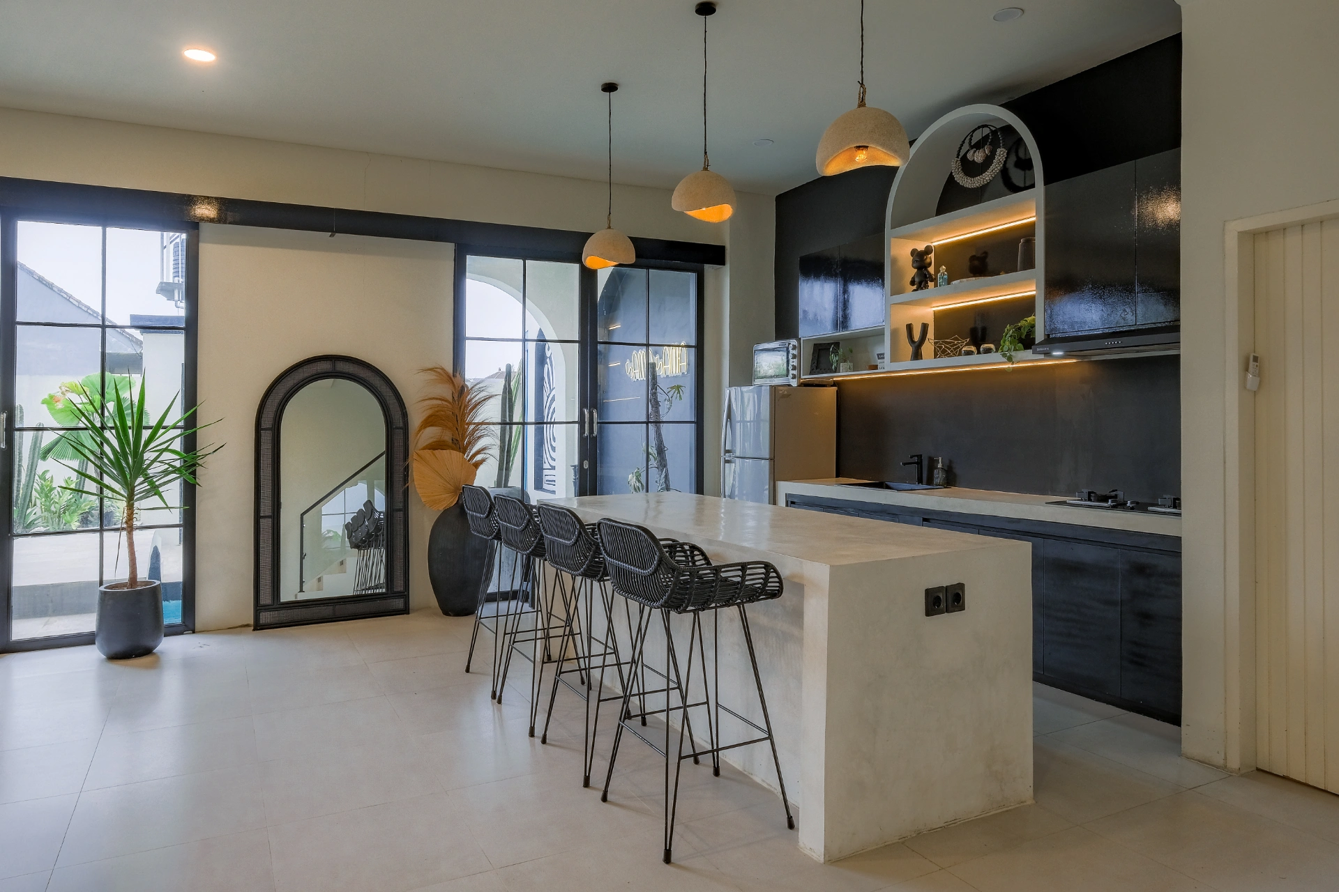 Stunning 2BR Villa w/ Rooftop & 2 Pools — image 3