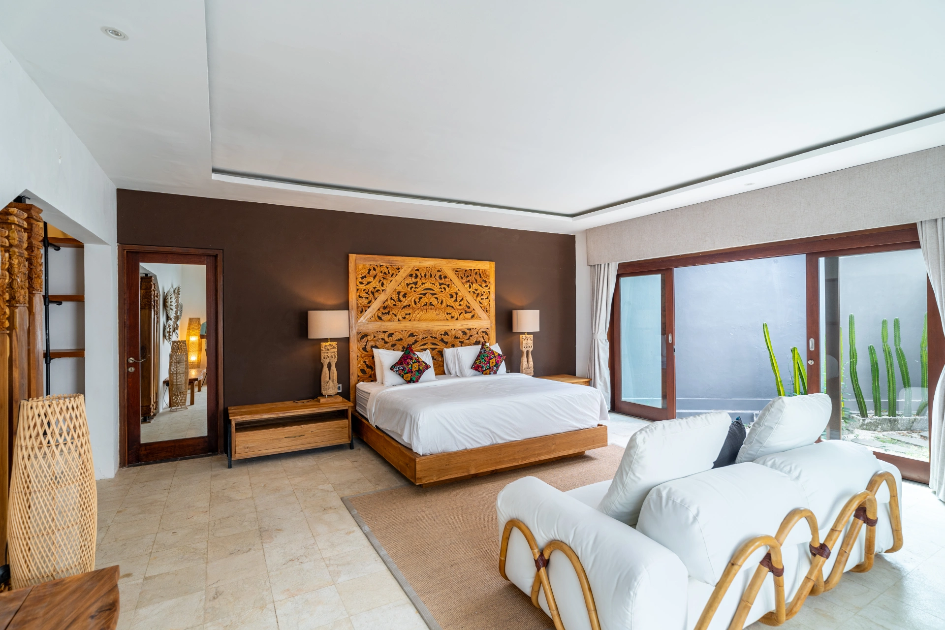Ocean Breeze Villa - 4BR villa in Canggu — image 2
