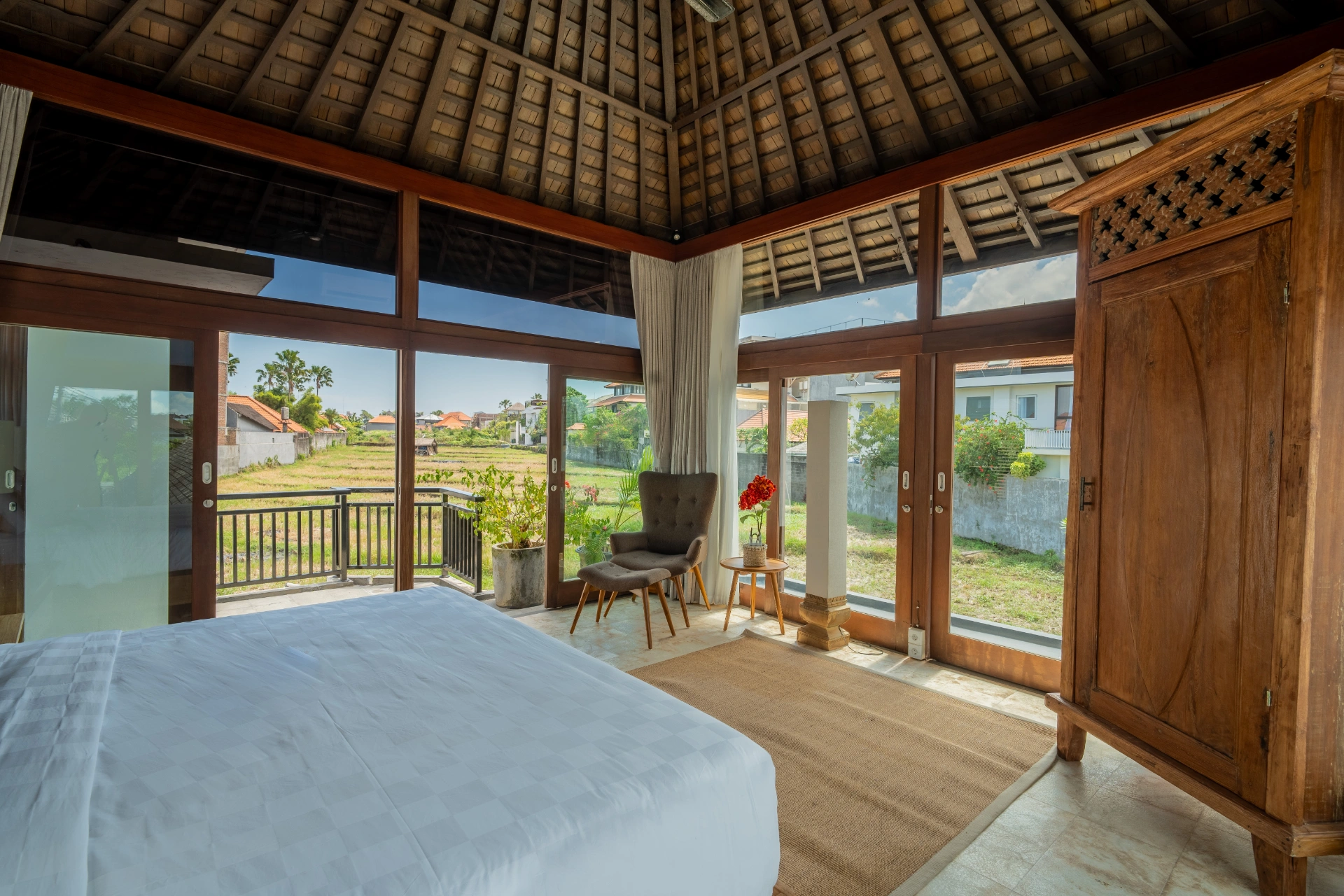 Ocean Breeze Villa - 4BR villa in Canggu — image 3