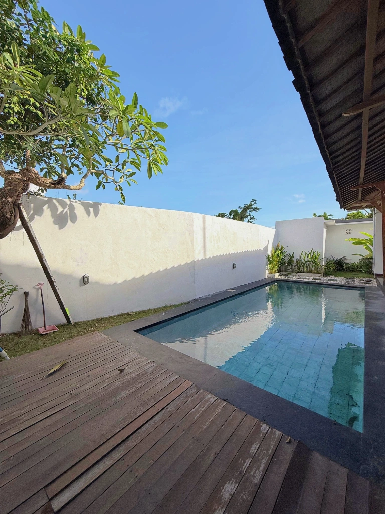 2BR VILLA CANGGU — image 2