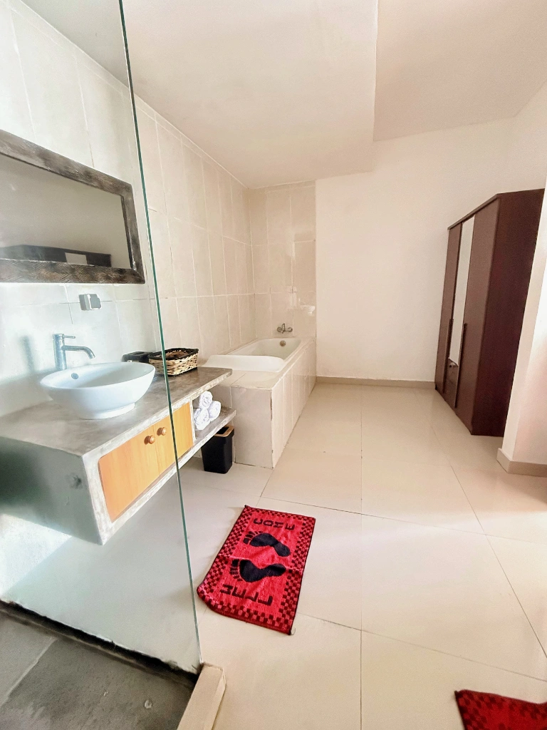 2BR VILLA CANGGU — image 4