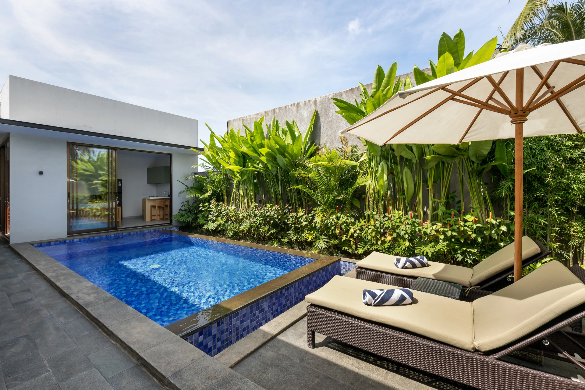 Villa Selikur 2BR - Quiet Ubud Escape: 2-Bedroom Villa in Kemenuh — image 2