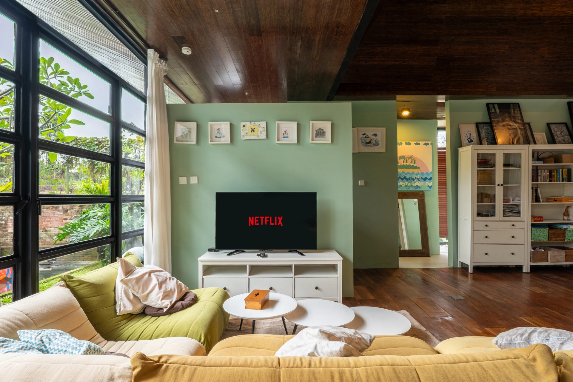 Belvedere - 4BR Castle of Glass Villa Ubud | Nature Surrounded — image 3