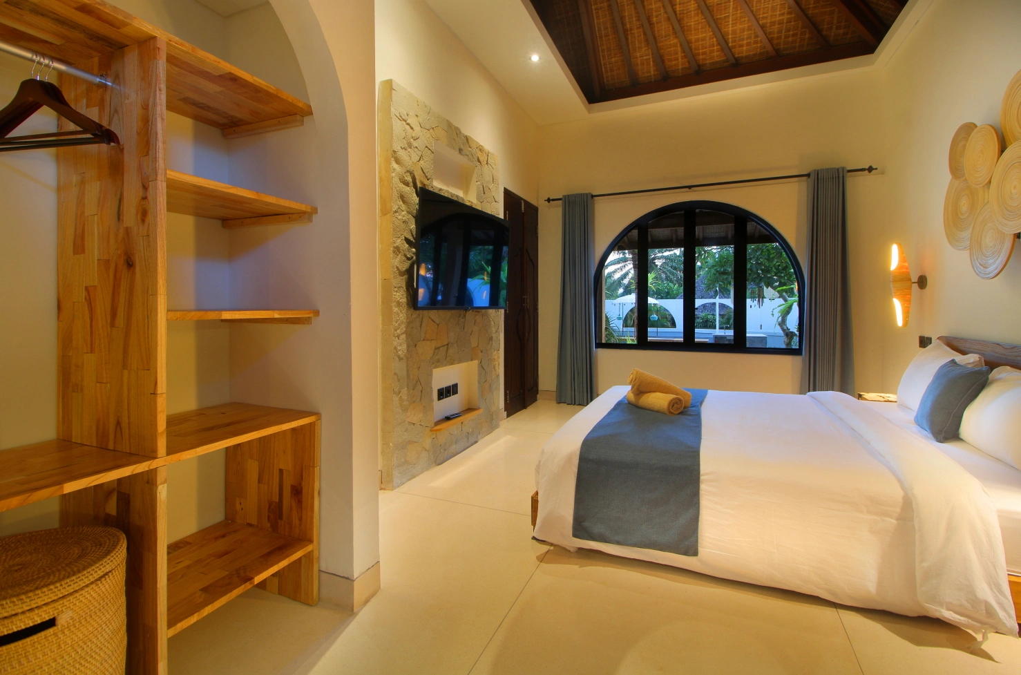 CABALI APARTMENT - UNIT 5 (2BR) — image 3