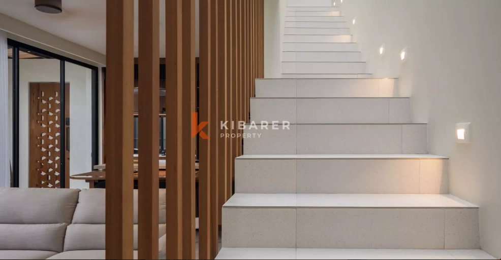 Modern Chic Two-Bedroom Villa in Prime Nusa Dua Location YRJ6370 — image 3