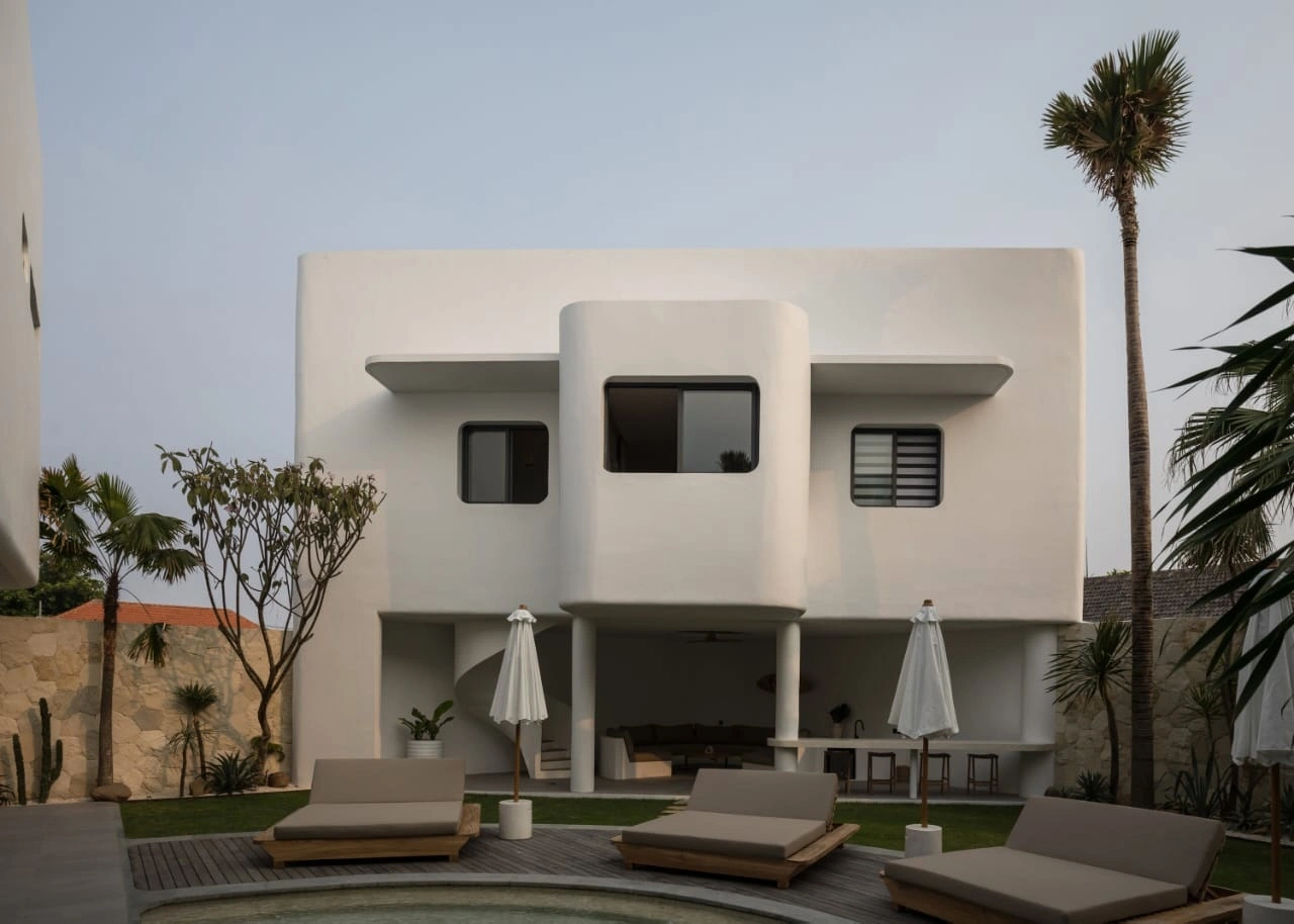 Villa For Rent 5 Bed In BerawaTibubeneng Bali PO-4036