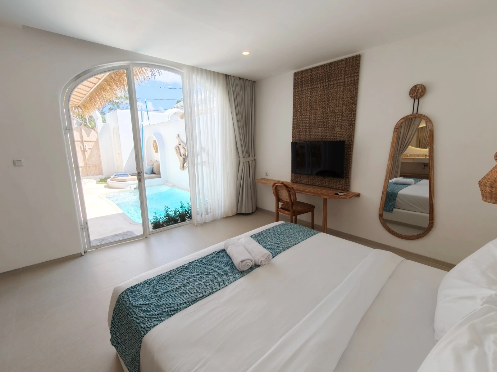 Villa For Rent 2 Bed In Ungasan South Kuta Bali PO-4040 — image 1