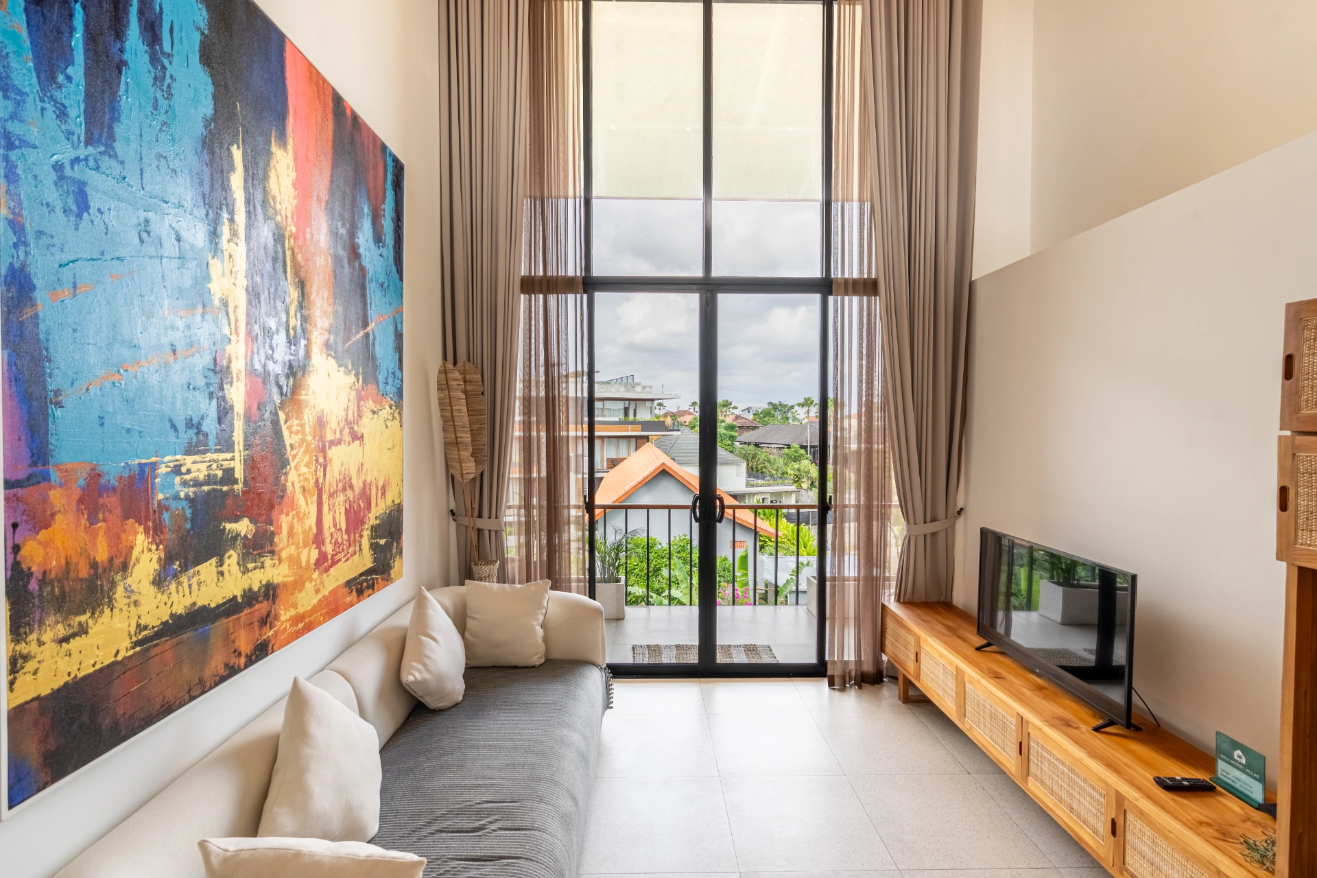 KARRA - Luxe 1BR Canggu | Infinity Pool Best Location