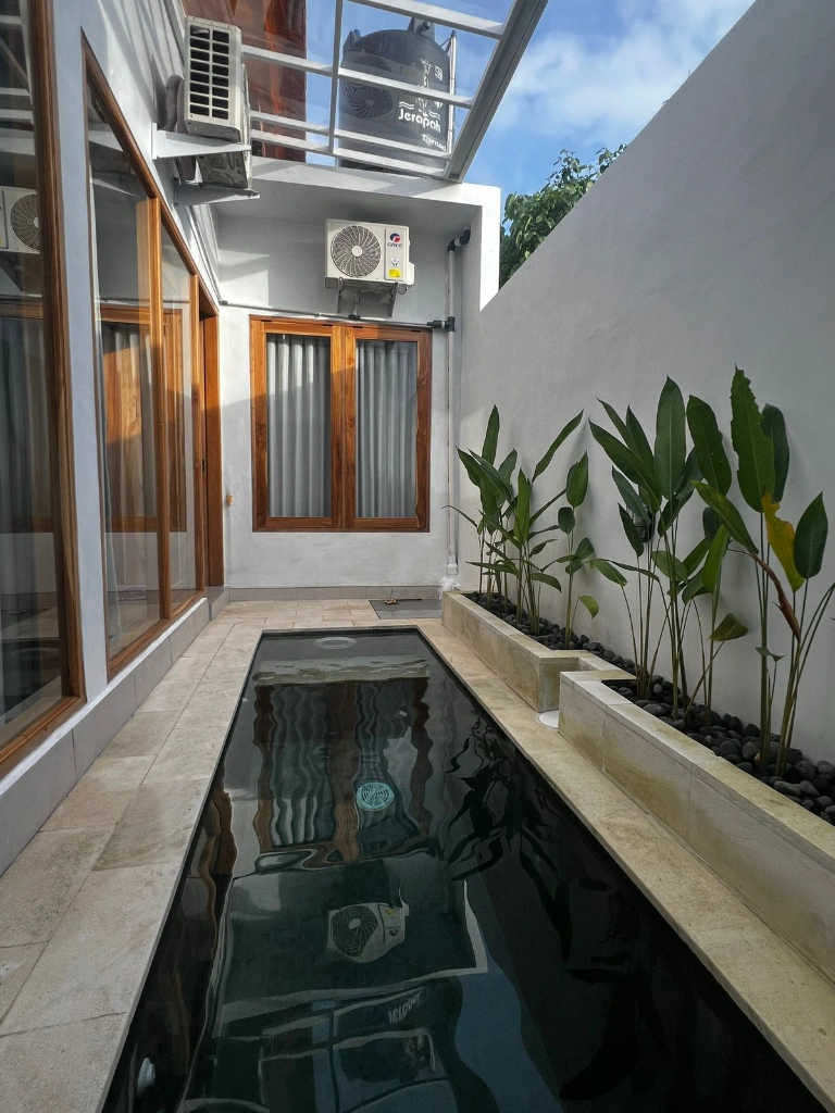 2BR VILLA NYANYI