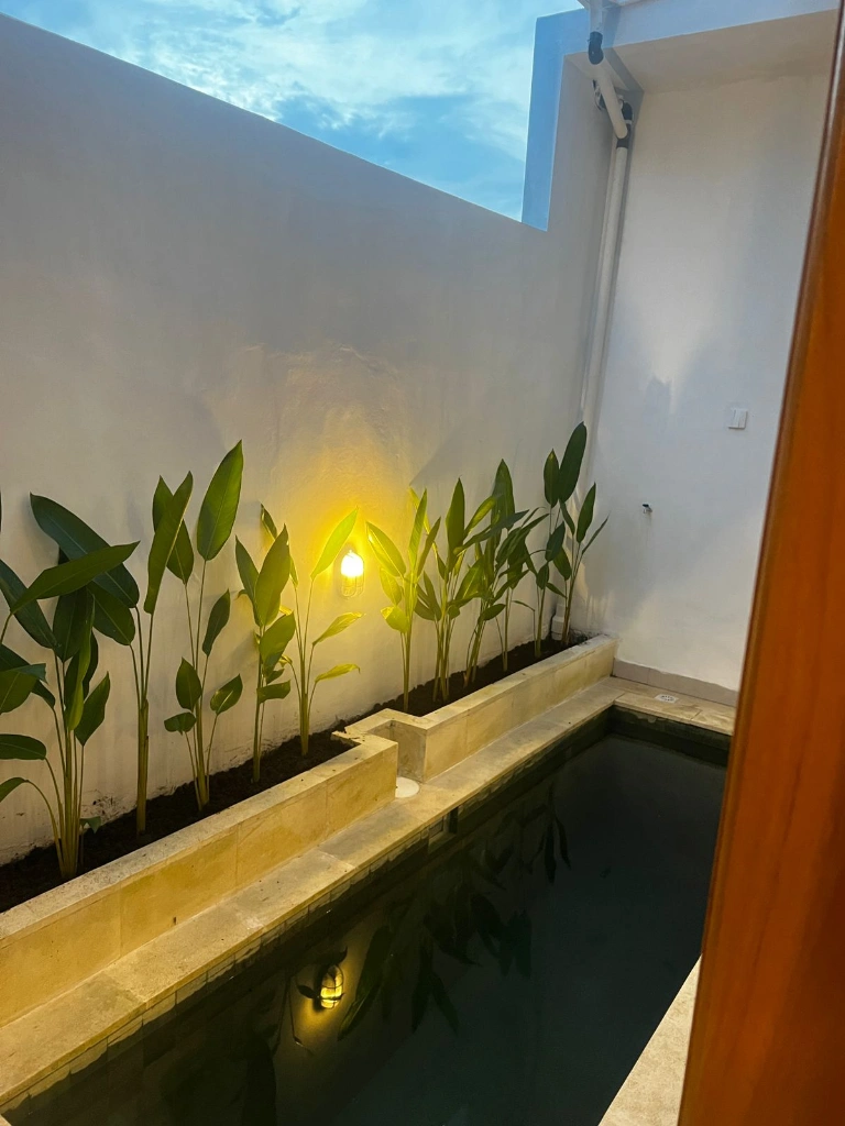 2BR VILLA NYANYI — image 1