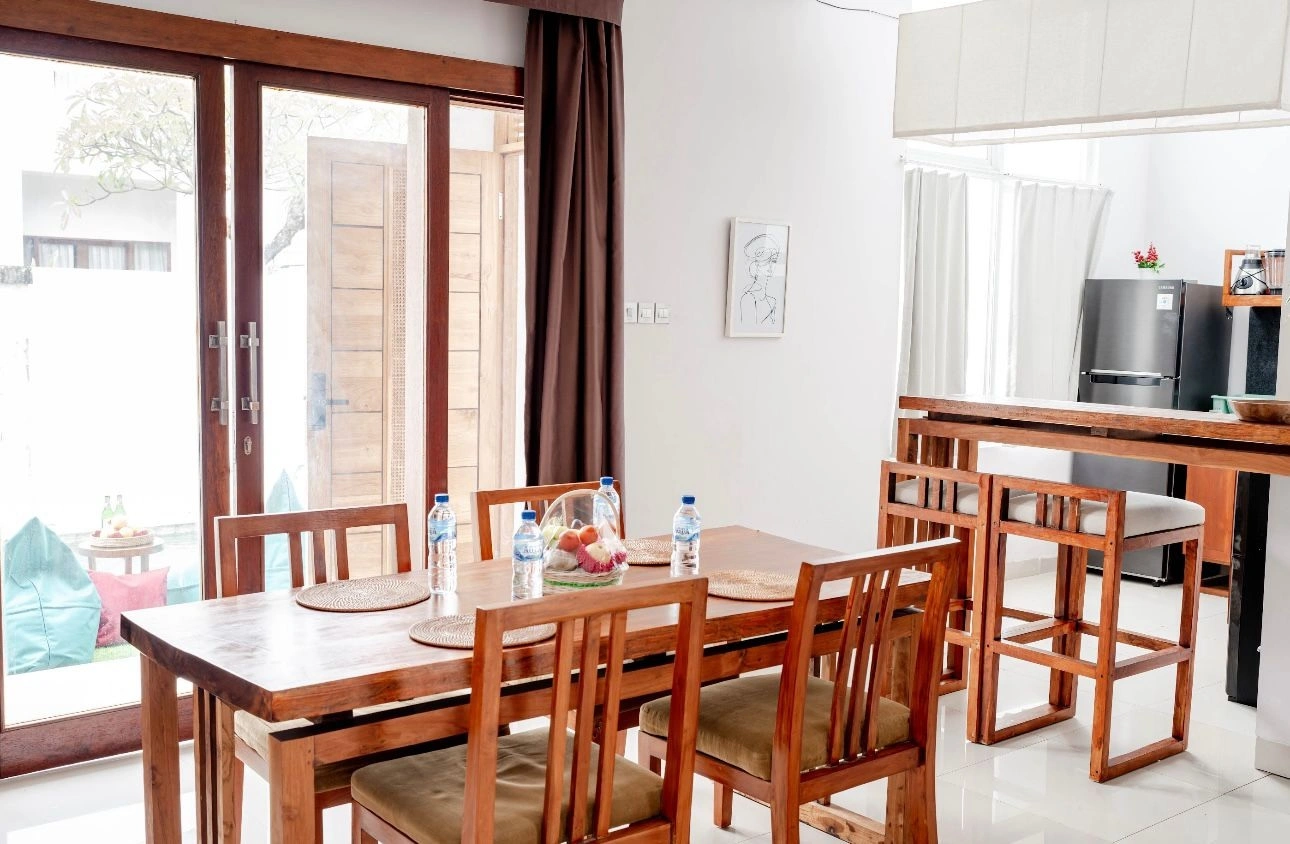Villa For Rent 2 Bed In Kerobokan Badung Bali TN-4043 — image 4