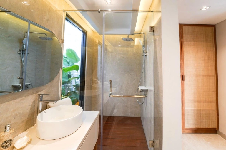 MOONSTONE – Garden Calm. Ocean Horizon 2-Bedroom Villa with 1 Multi-Purpose Room — image 1