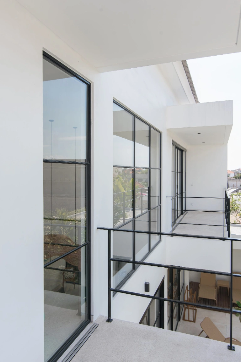 4 Bedroom Villa in Bumbak IDR 75 Million / Month +62 821 2222 0001 — image 4