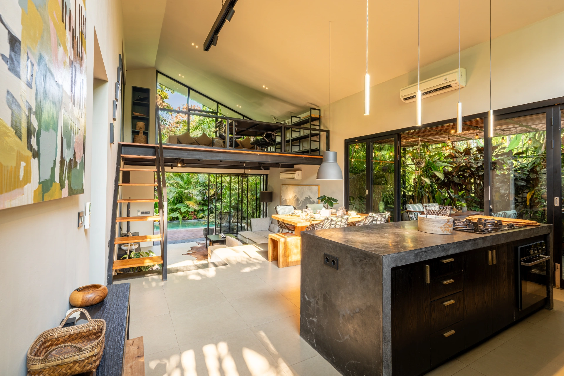 Loft 7 - 2BR Canggu Villa: Luxury Pool & Outdoor BBQ — image 3