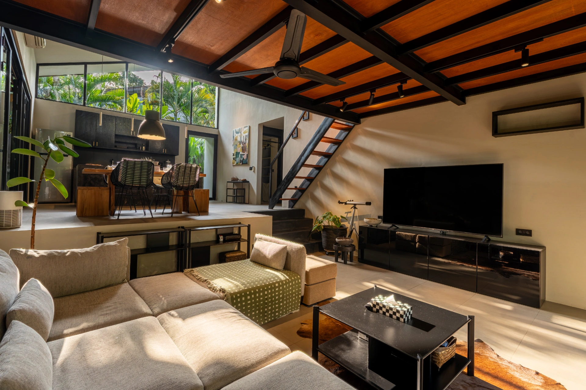 Loft 7 - 2BR Canggu Villa: Luxury Pool & Outdoor BBQ