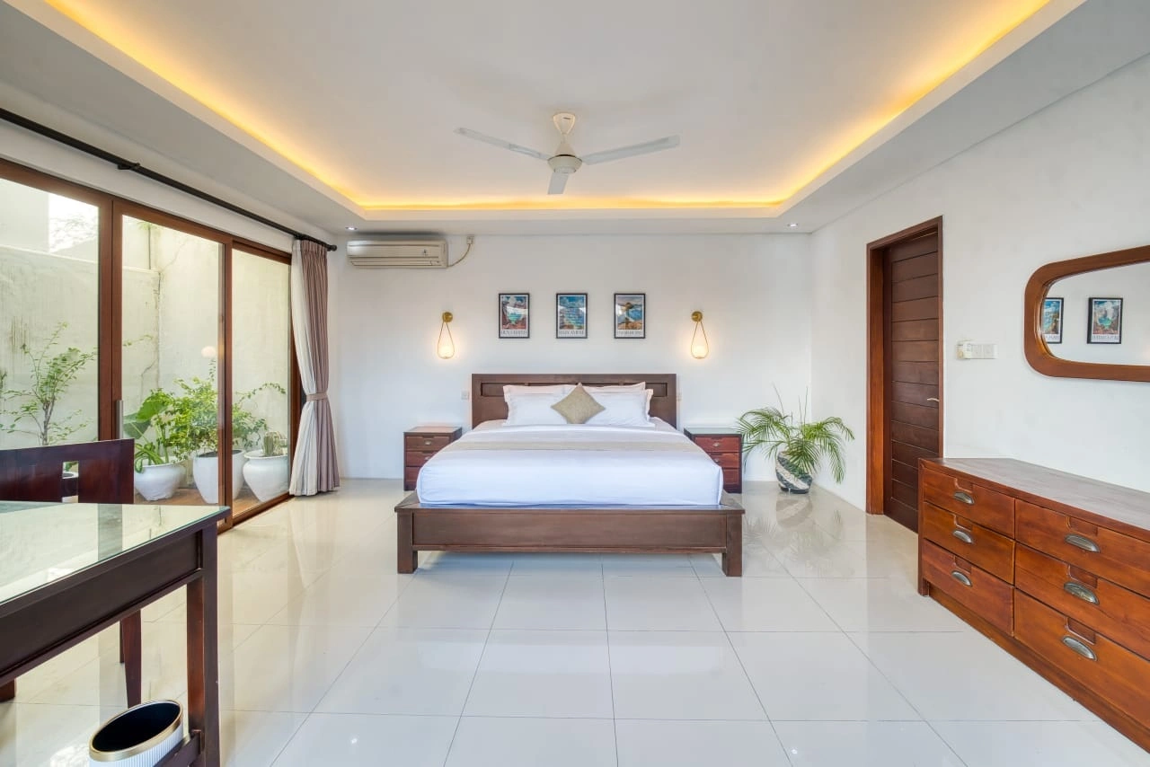 Villa For Rent 4 Bed In Canggu Badung Bali PO-4049 — image 3