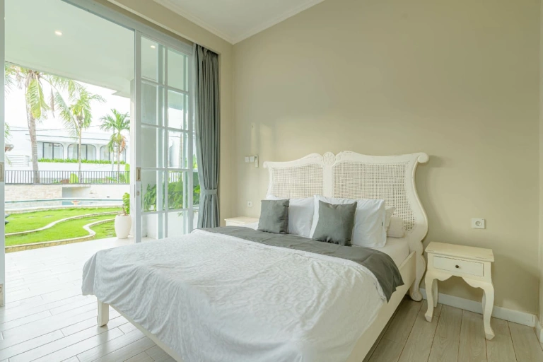 5PR2 | 5BR Luxury Villa in Pererenan — image 2