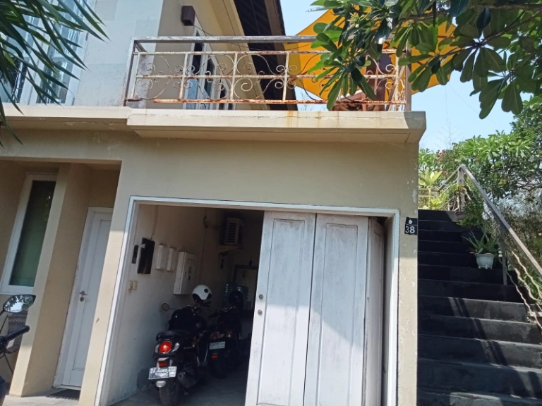 4PR3 | 4BR Villa in Pererenan — image 2