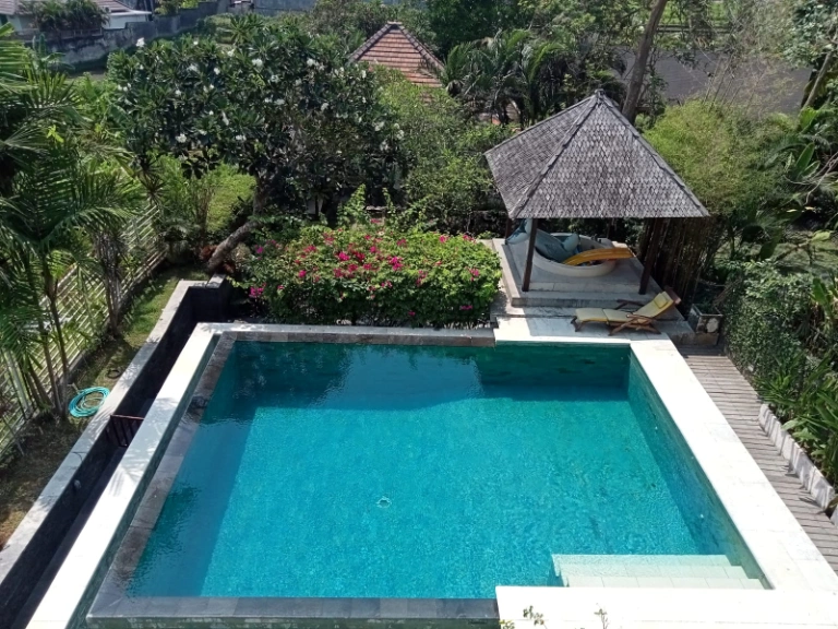 4PR3 | 4BR Villa in Pererenan — image 1