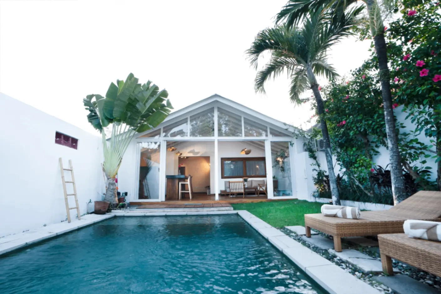 Comfortable 2BR Villa for Long-Term Living and working near Seminyak