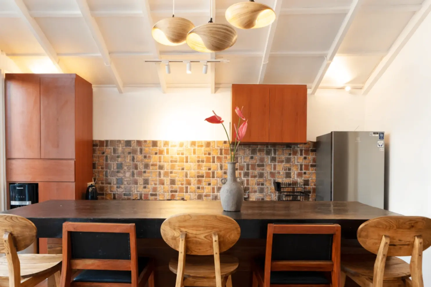 Comfortable 2BR Villa for Long-Term Living and working near Seminyak — image 4