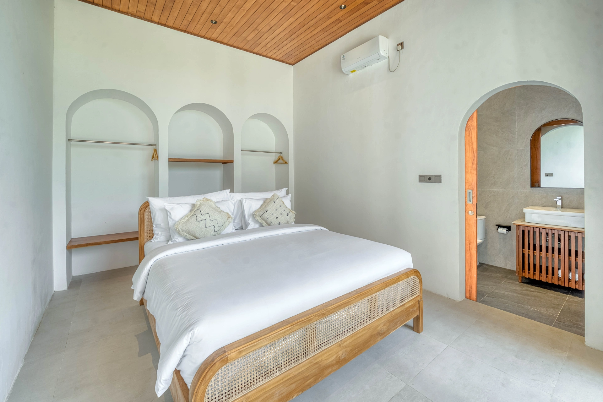 Avasa Villa B7 : Brand New 2BR in Berawa Bali. — image 4