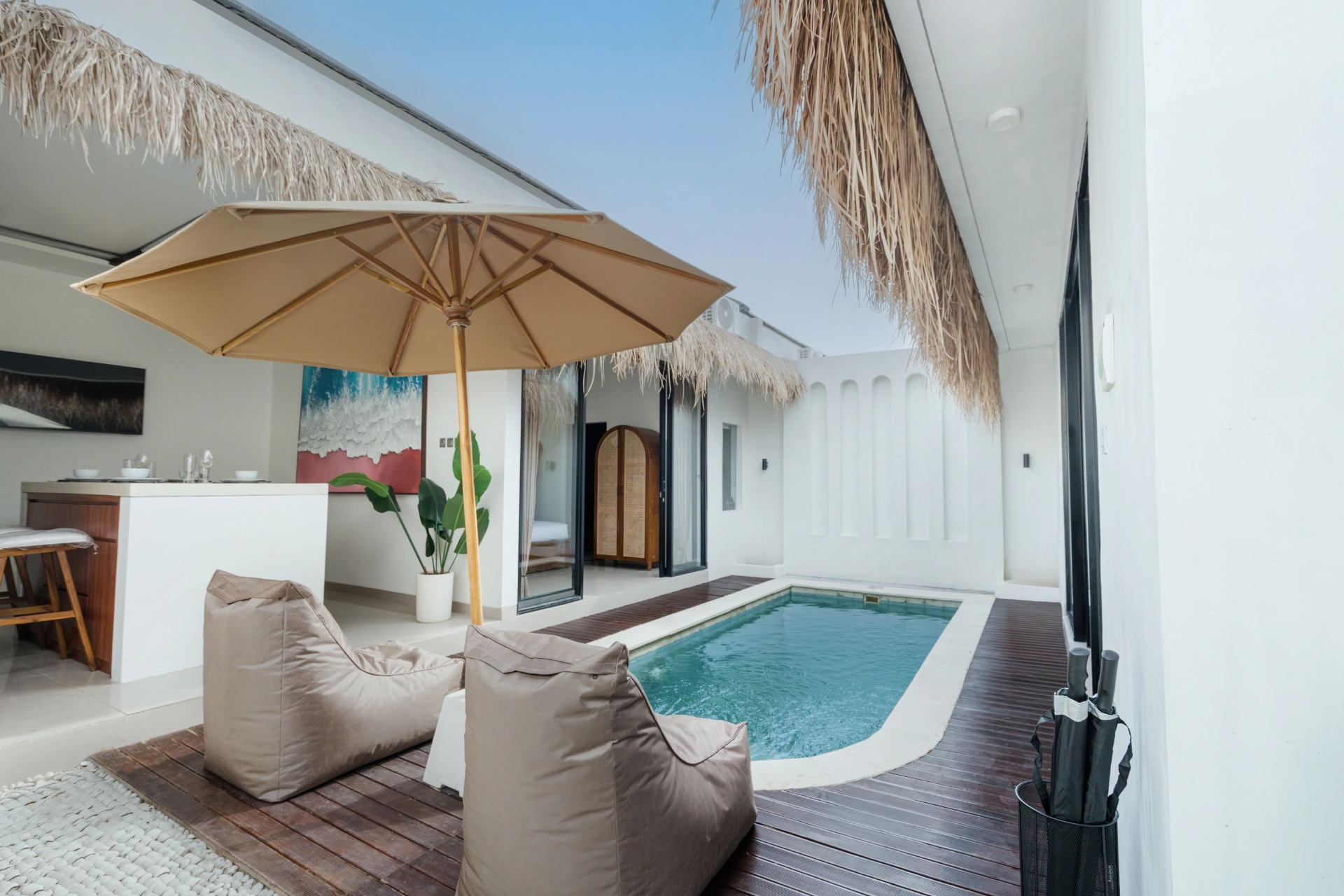 Queen - Designer 2BR Seminyak | Private Pool & Bathtub — image 1