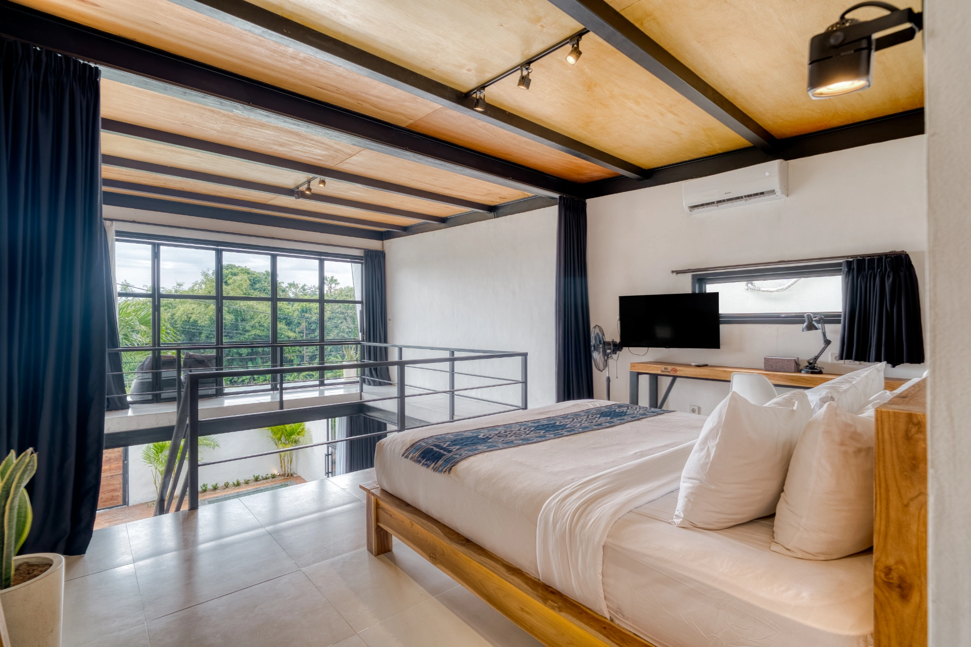 Echo Haven : 1BR Loft In Canggu. — image 3