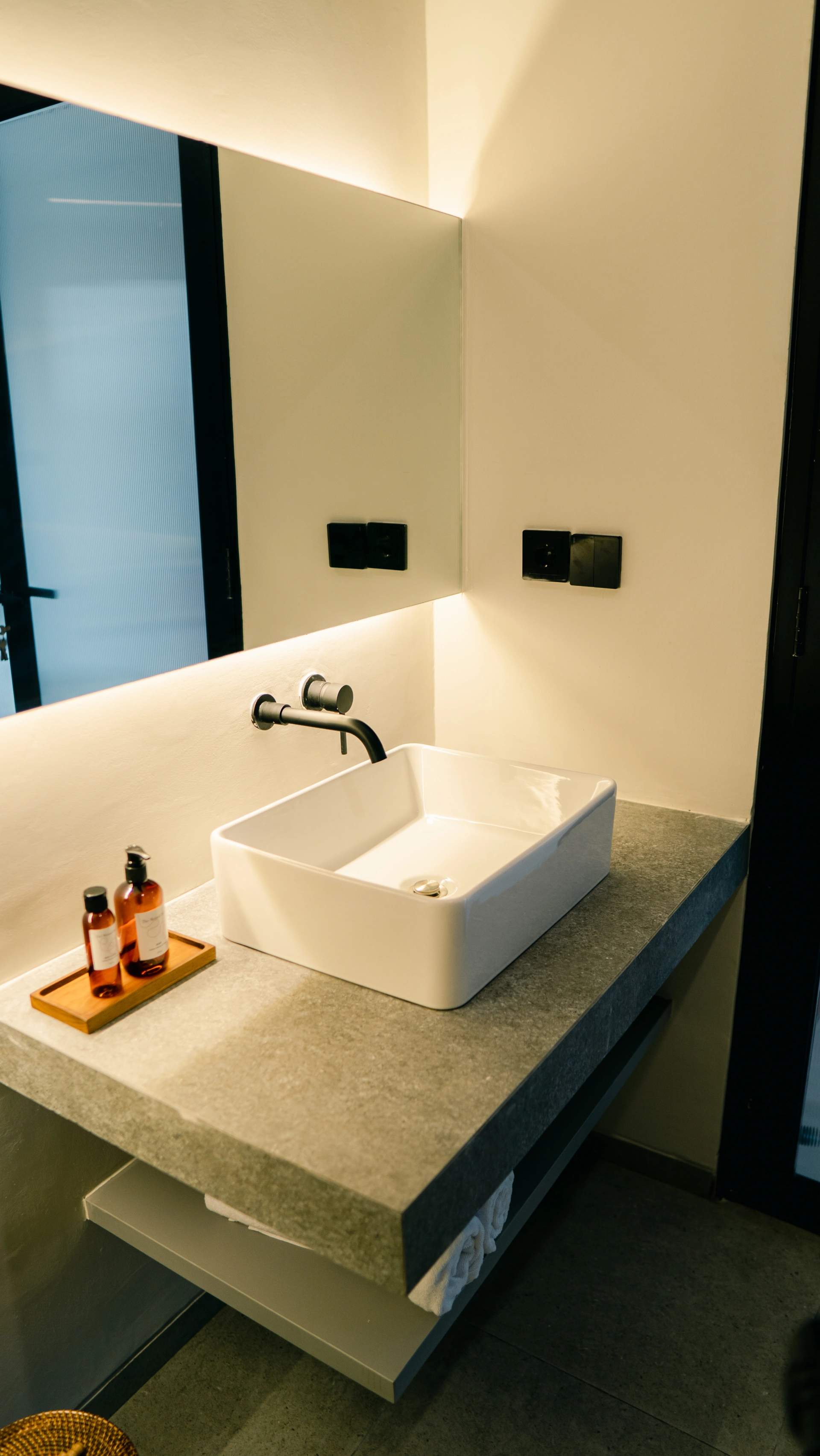 Finally a modern 2BR villa in Canggu that loves your pets as much as you do! 🐾 — image 2