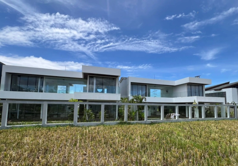 Villa Belkin Ubud - Brand New Luxury Modern 3-Bedroom Villa with Rice Field View — image 2