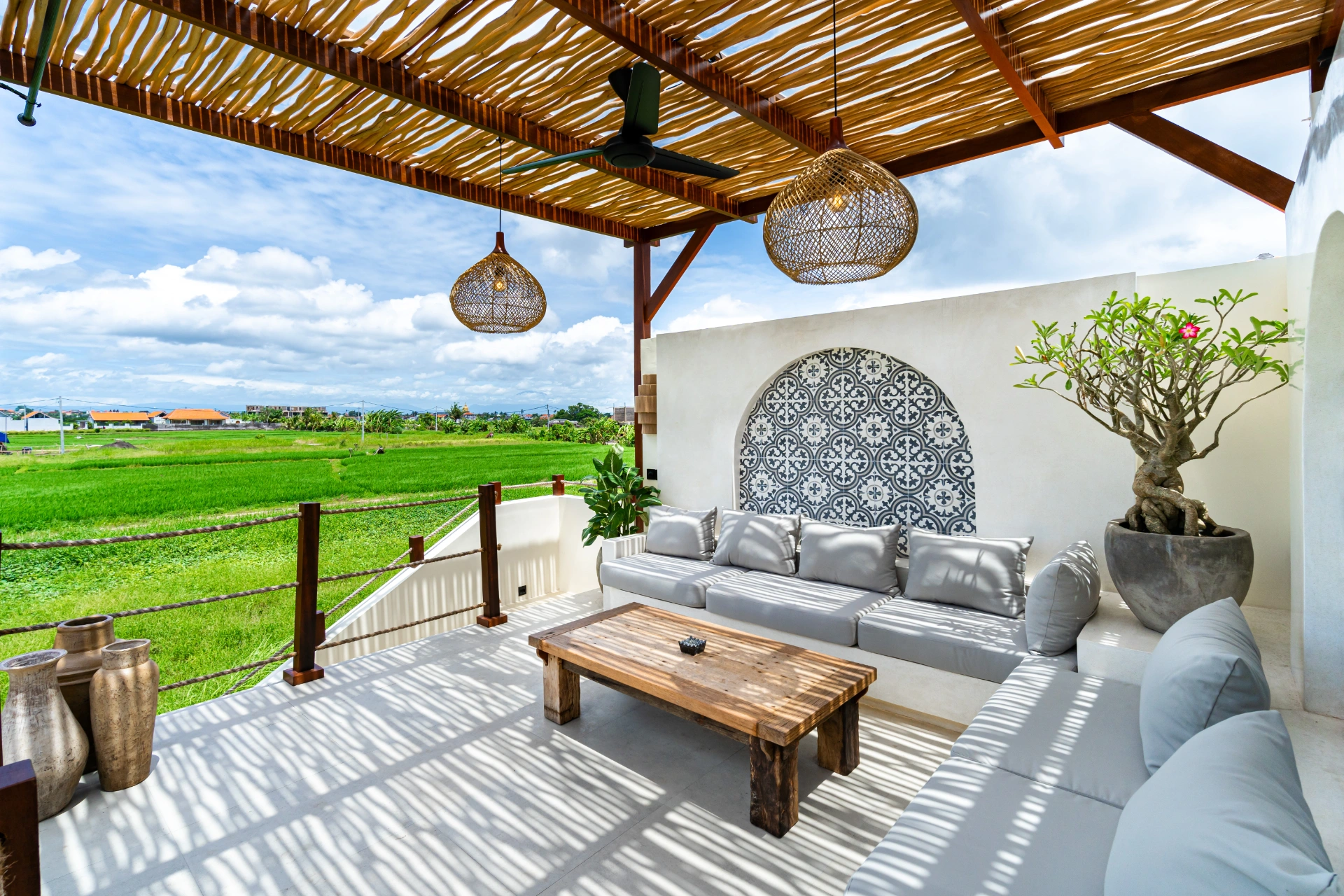 Villa Rasa Rasa - Cozy 2BR Villa Rooftop & Paddy View Seseh Beach — image 3