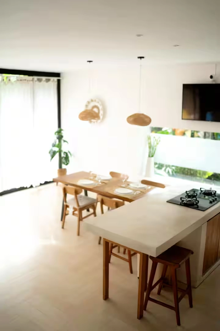 4 BR Villa in Berawa Canggu — image 3