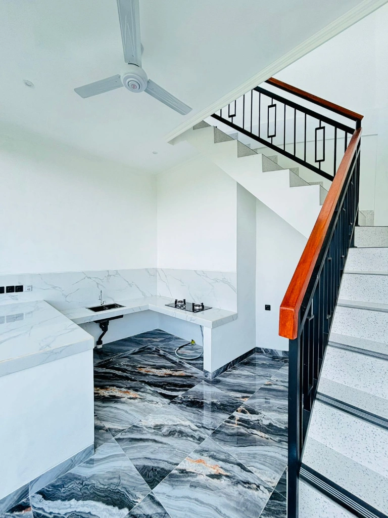 Brand New 4-bedroom villa - rice field GEM in Kaba-Kaba! — image 3
