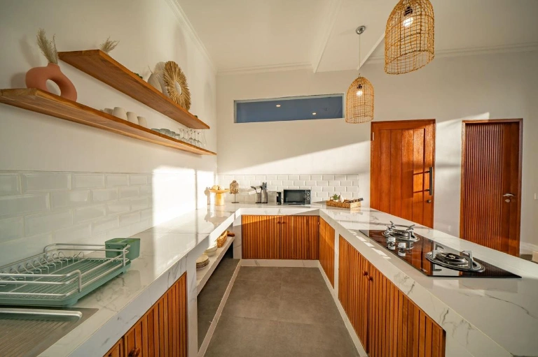 3BR Villa with Ricefield View at Pererenan Near Lyma Beach — image 1