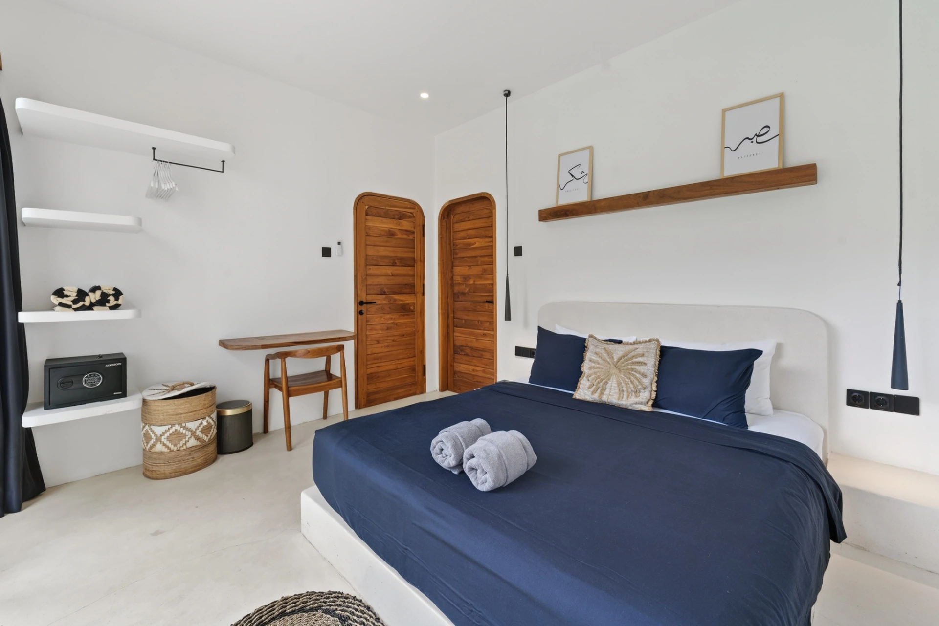 Trinity Villa: Stylish 3BR Retreat in Canggu — image 2