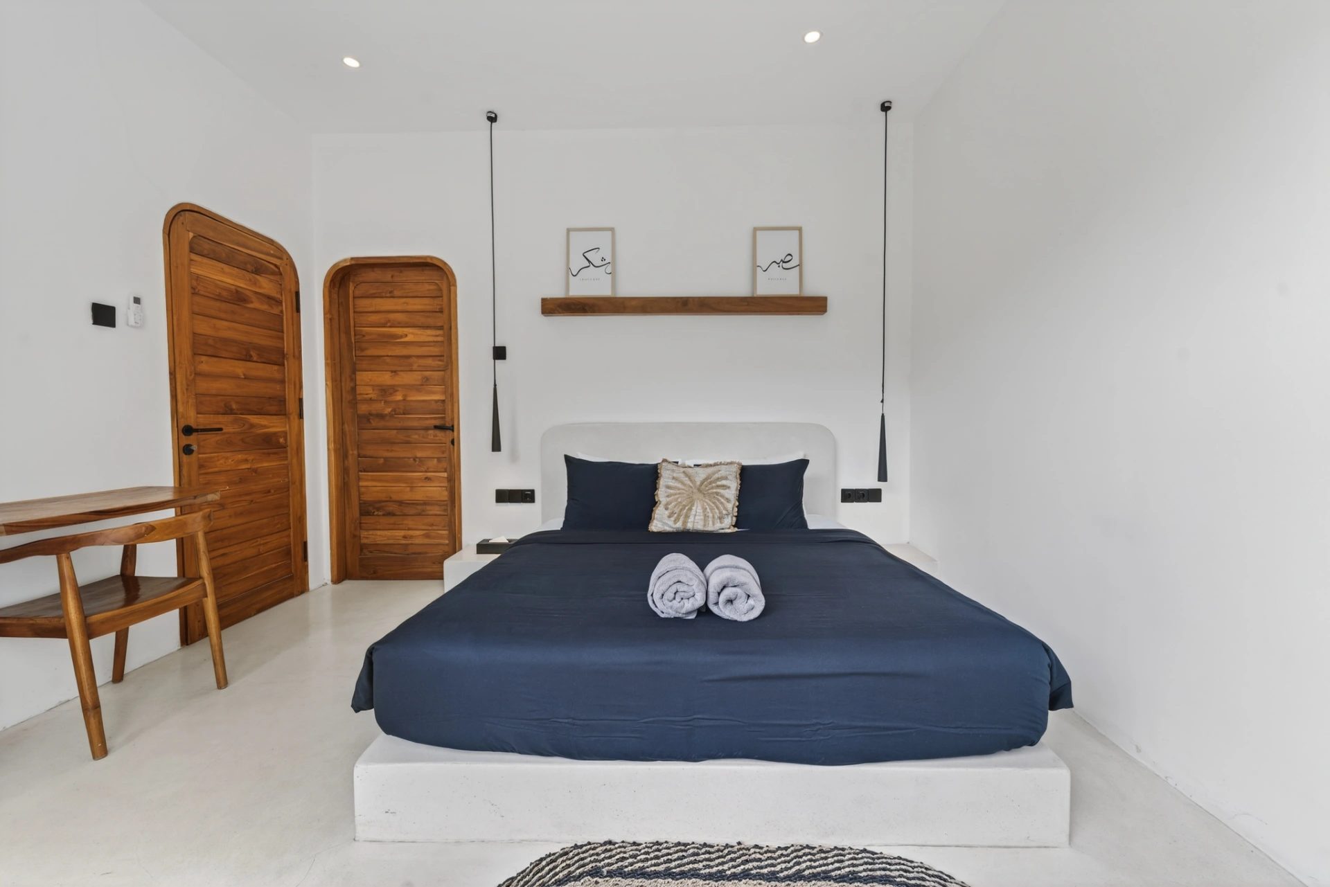 Trinity Villa: Stylish 3BR Retreat in Canggu — image 1