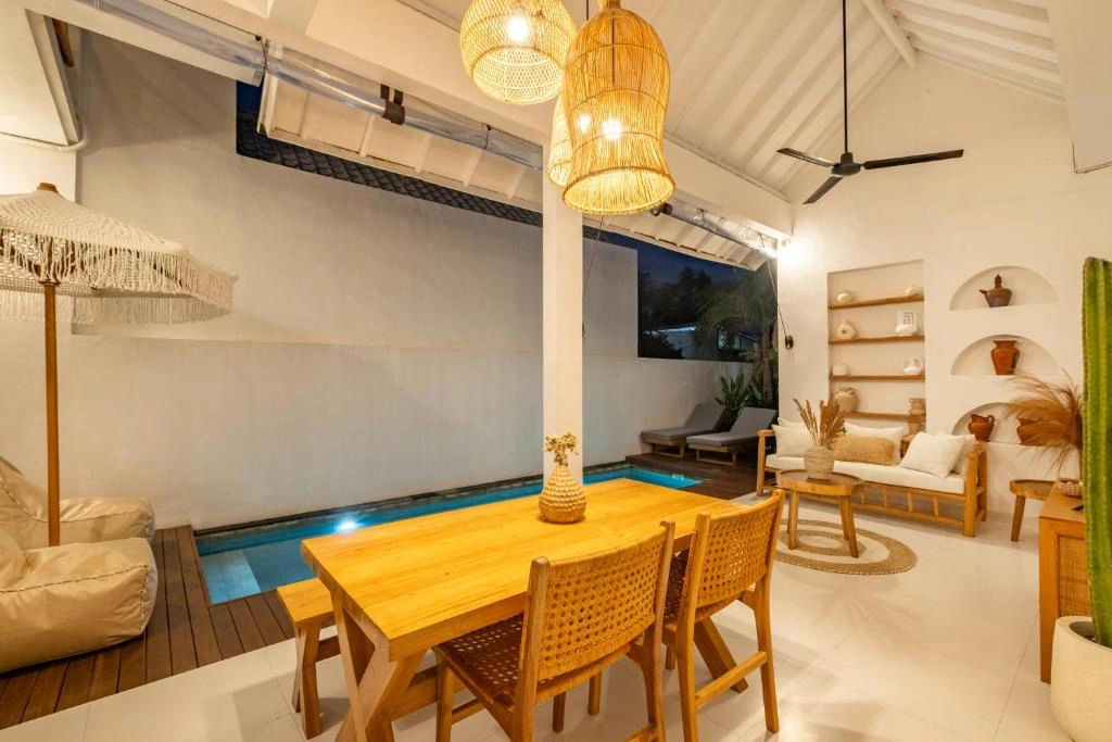 2 BR VILLA IN UNGASAN — image 3
