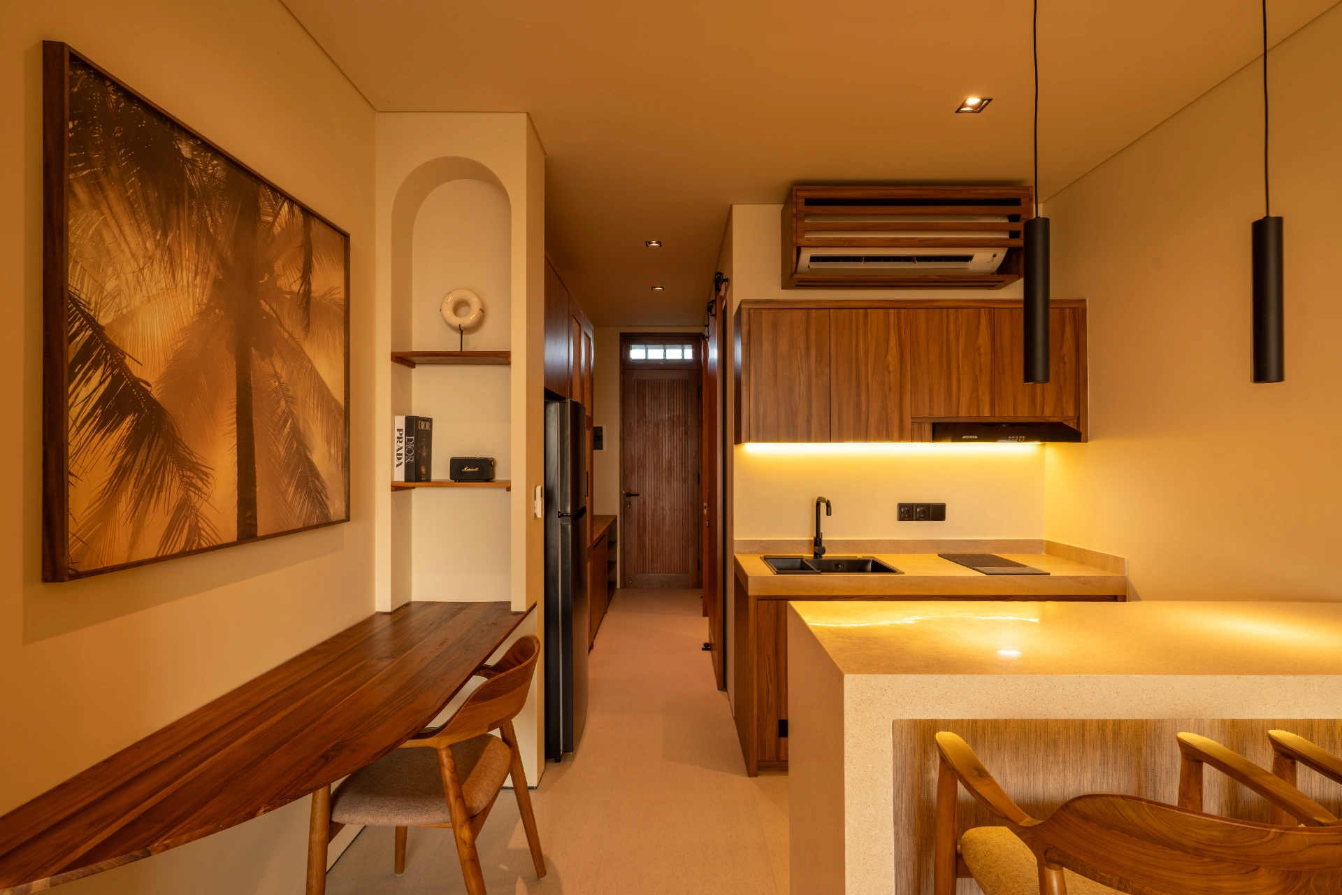 Sore Hotels - Brand New 1BR Deluxe w/ Balcony & Rice Field View — image 3