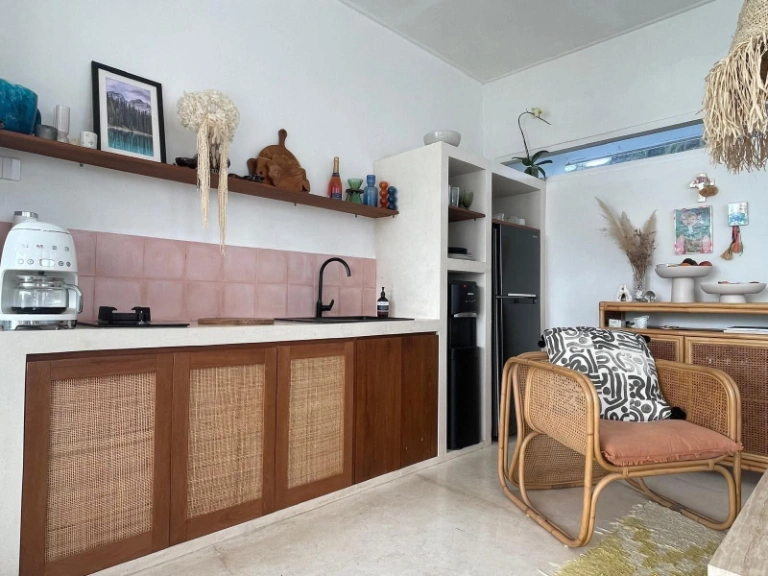 2BR Villa Seseh Annual rental — image 3