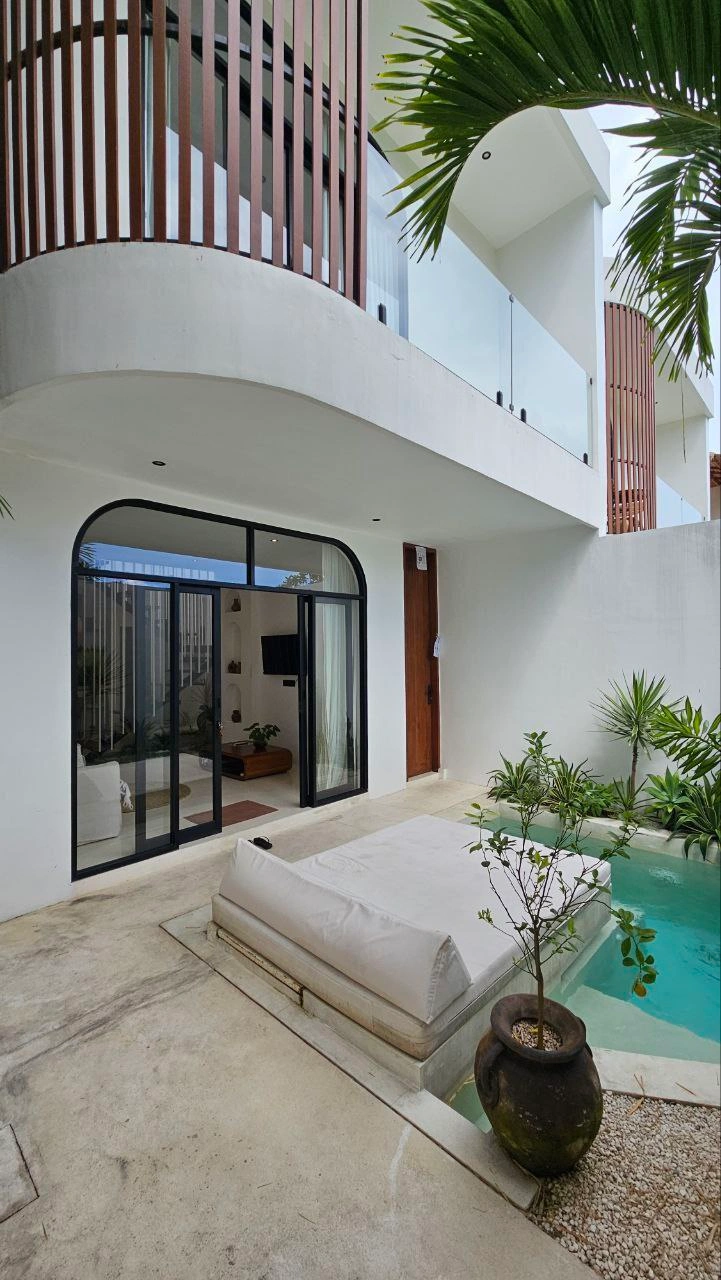 CN Villas (Video included in this post)
