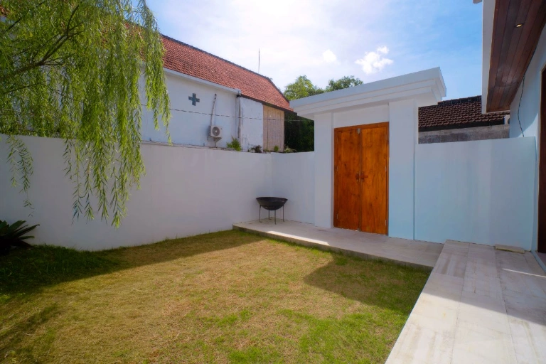 Family Villa in Canggu Padonan — image 2